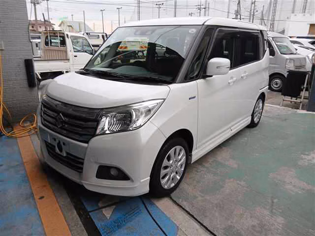 Suzuki Solio
