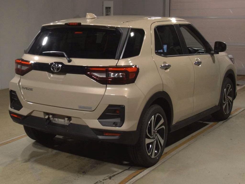 TOYOTA RAIZE
