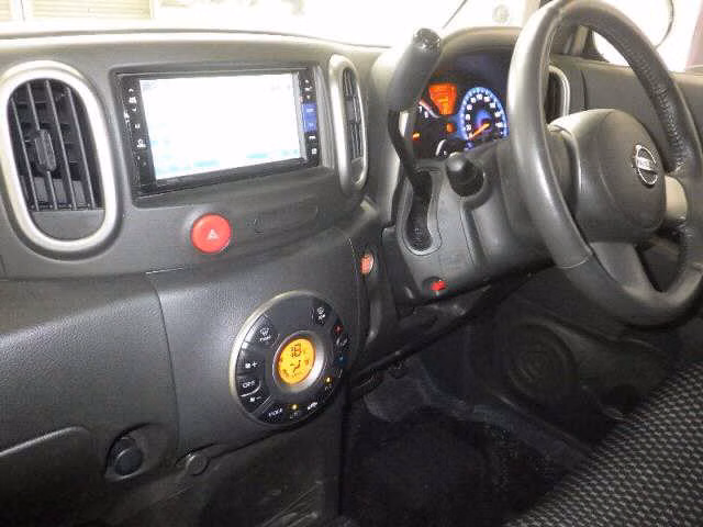 NISSAN CUBE