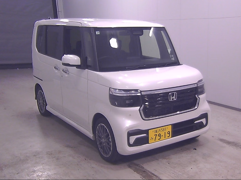 HONDA N-BOX