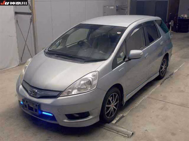 HONDA FIT SHUTTLE