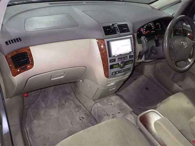 TOYOTA IPSUM