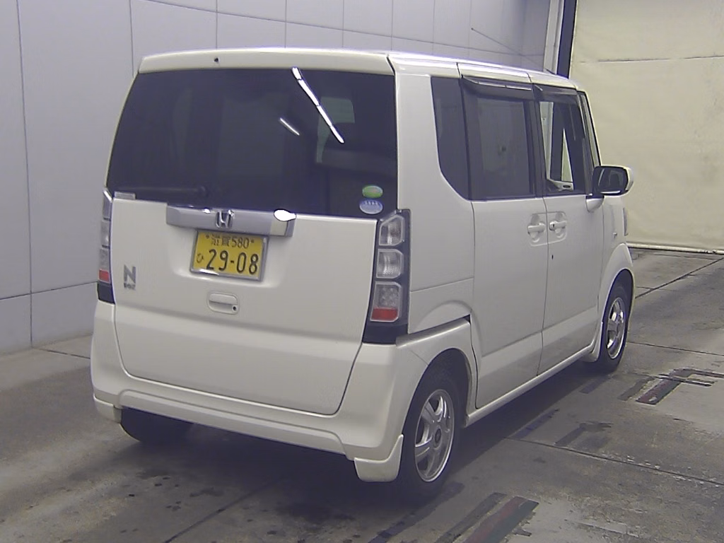 HONDA N-BOX