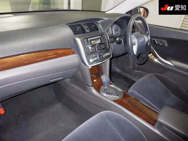 TOYOTA PREMIO