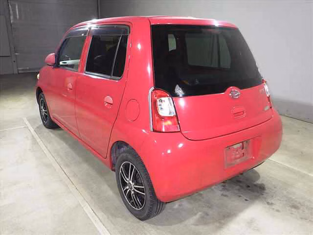DAIHATSU ESSE