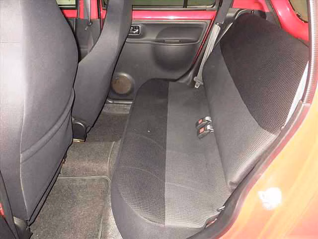 DAIHATSU ESSE