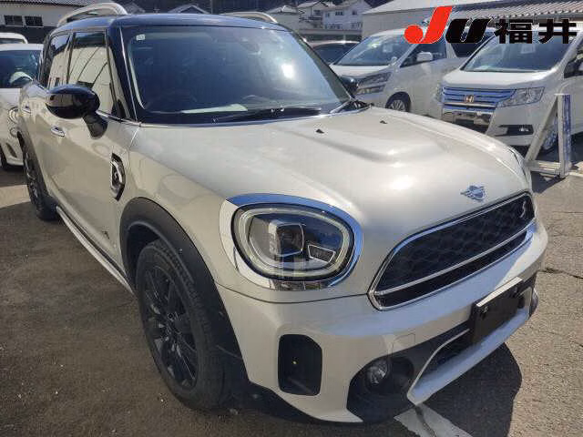 MINI CROSSOVER