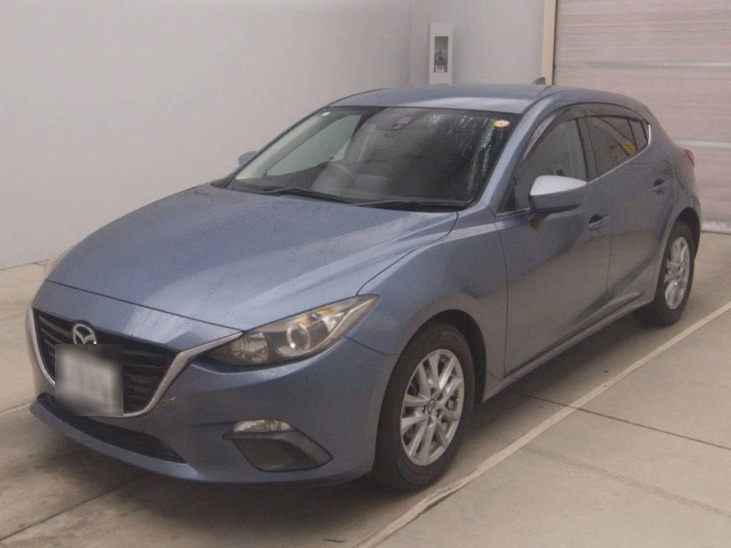 MAZDA AXELA