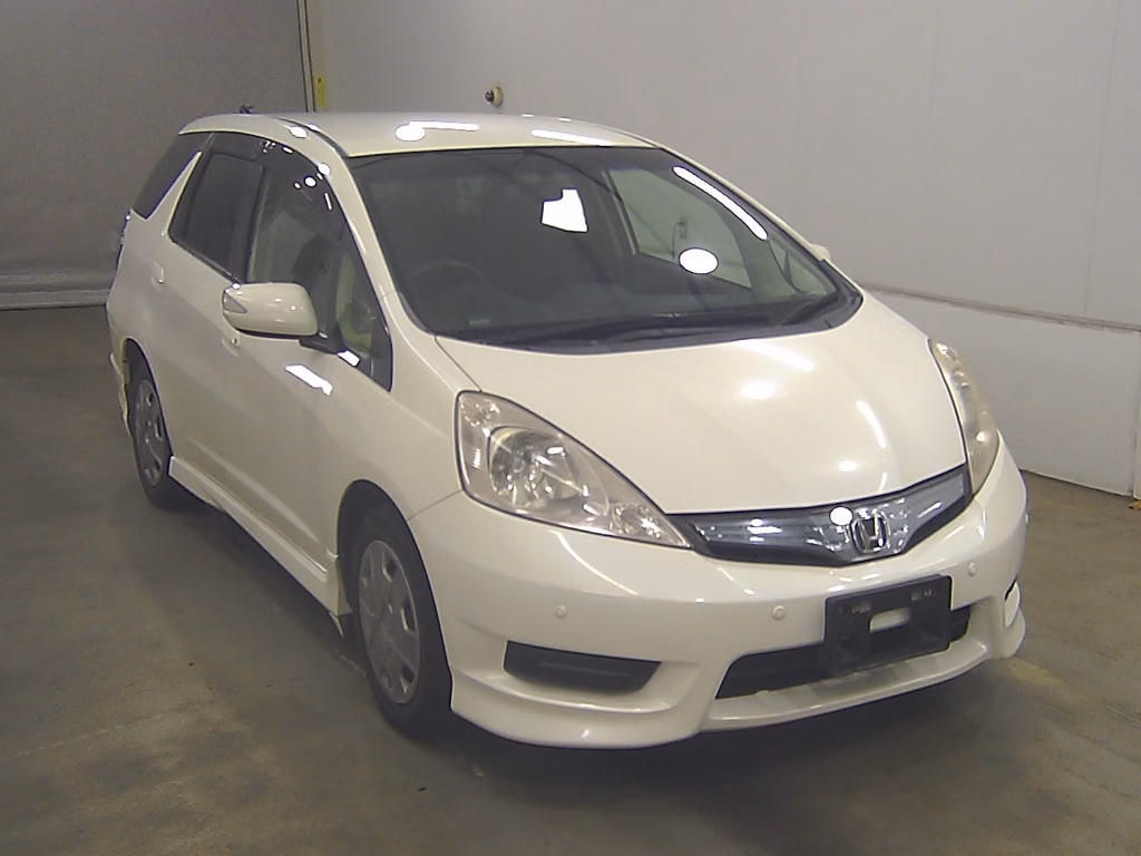 HONDA FIT SHUTTLE