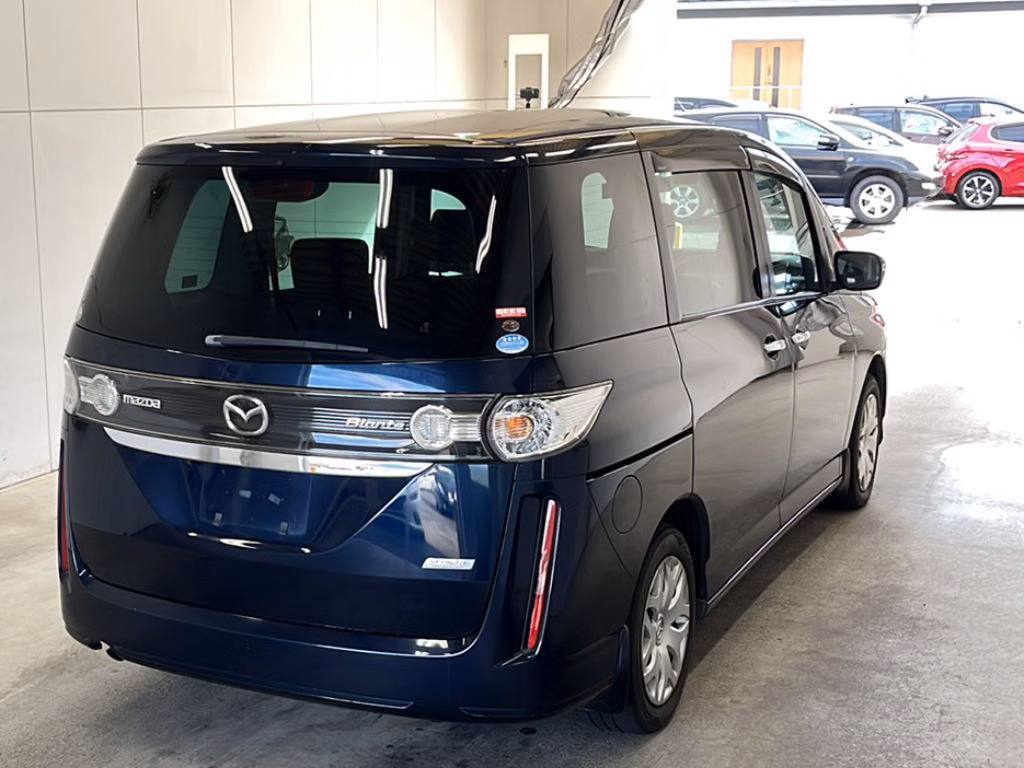 MAZDA BIANTE