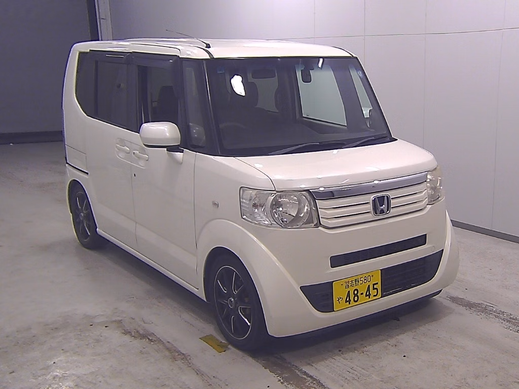 HONDA N-BOX