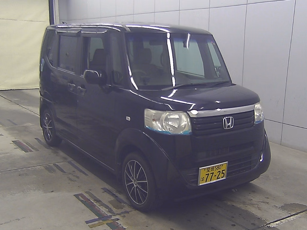 HONDA N-BOX