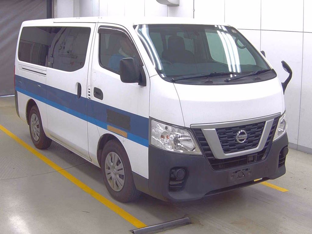 NISSAN NV350 CARAVAN