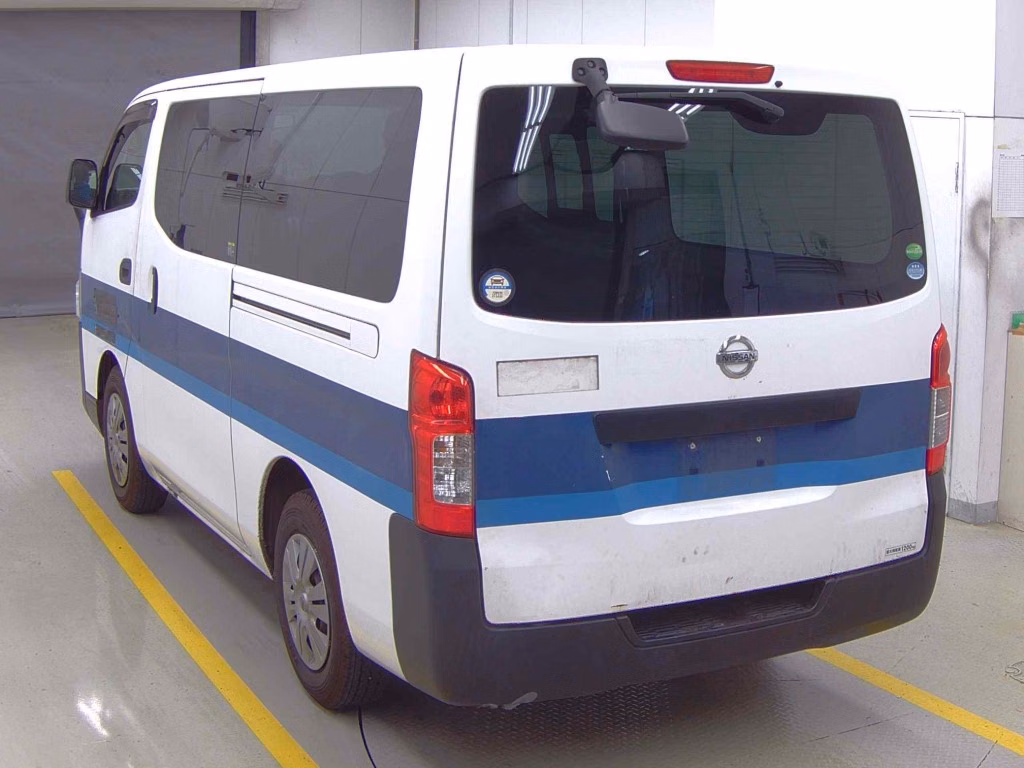 NISSAN NV350 CARAVAN