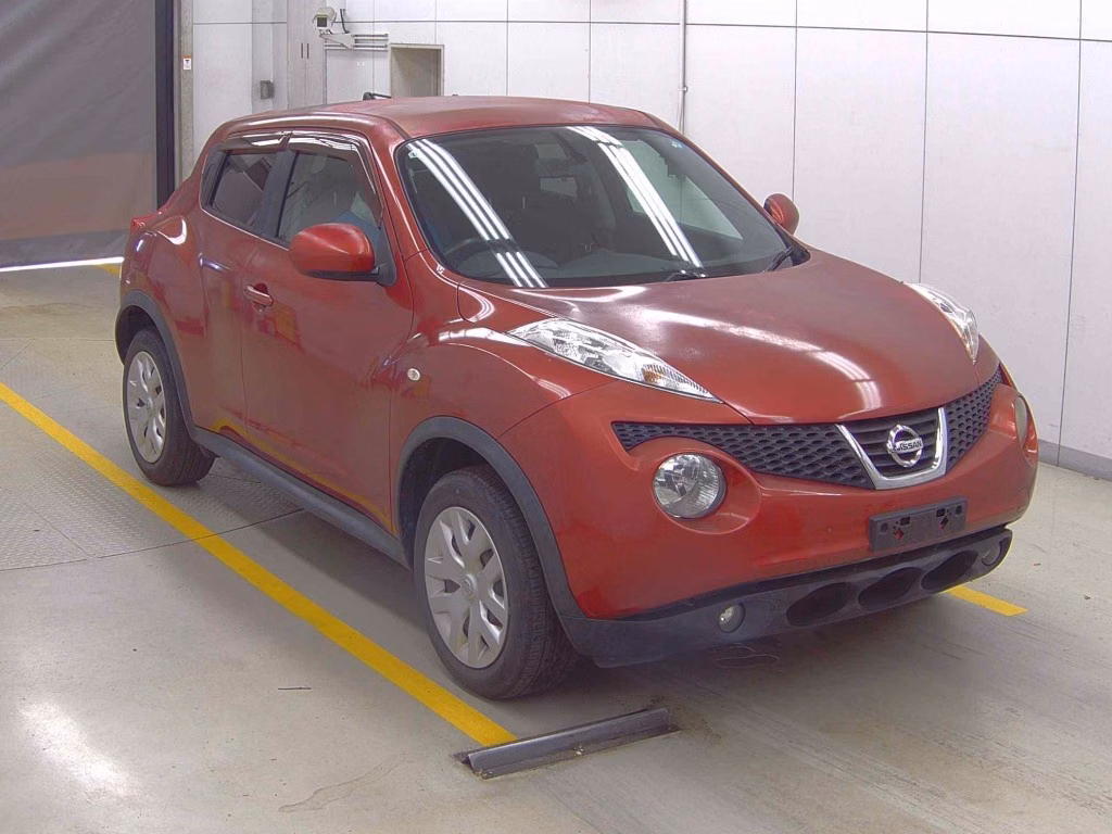 NISSAN JUKE