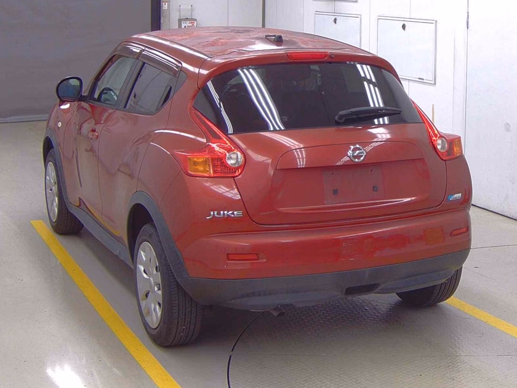 NISSAN JUKE