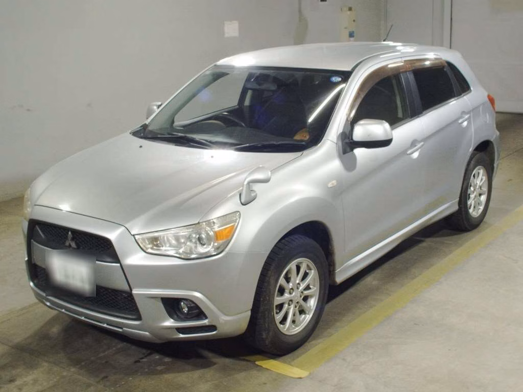 MITSUBISHI RVR