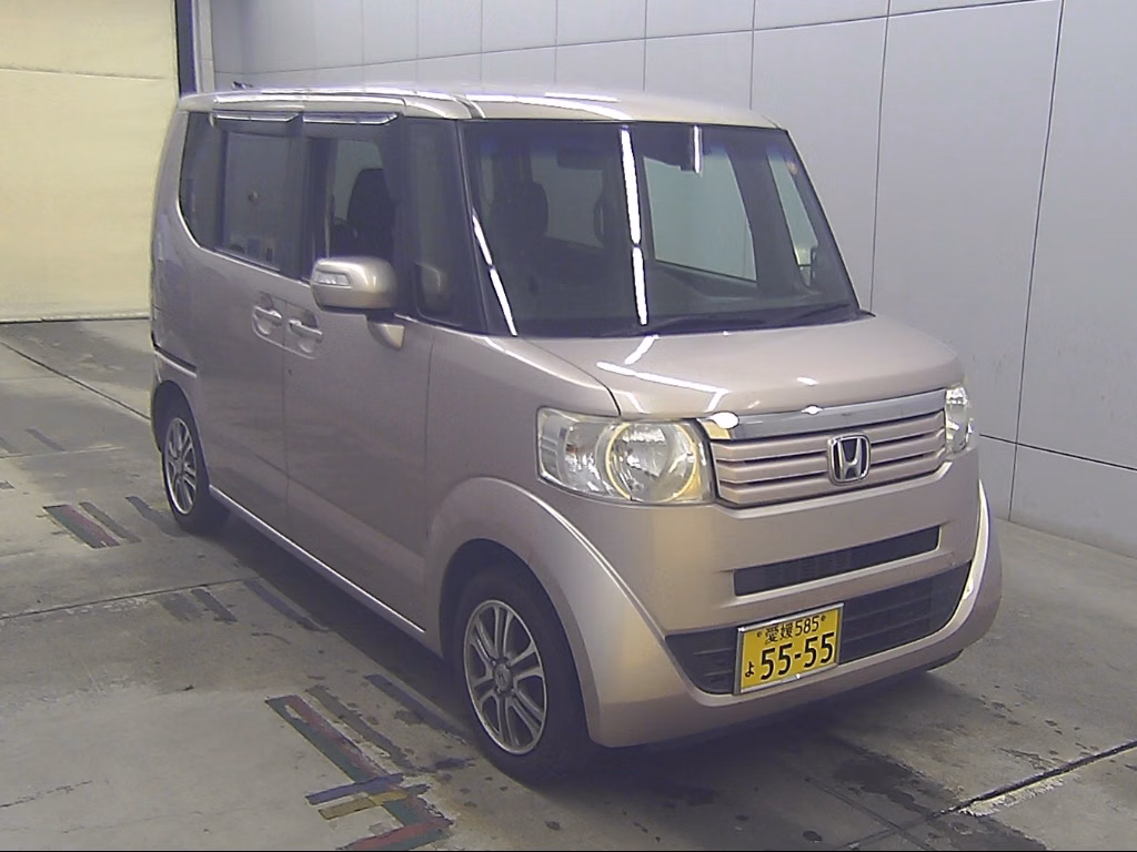 HONDA N-BOX