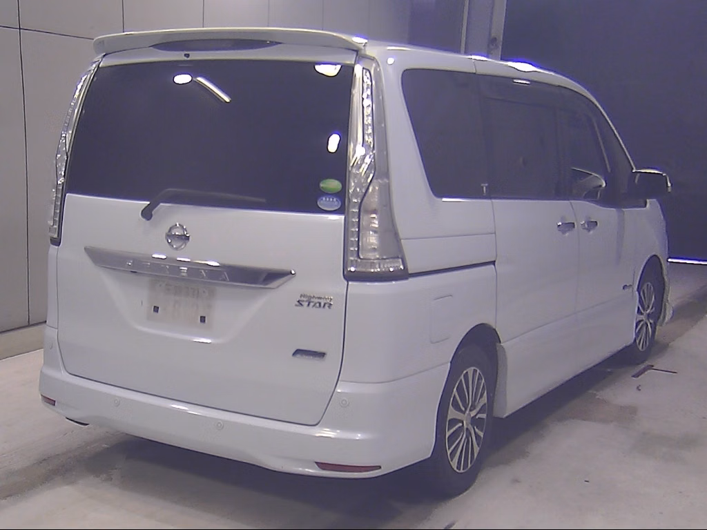NISSAN SERENA