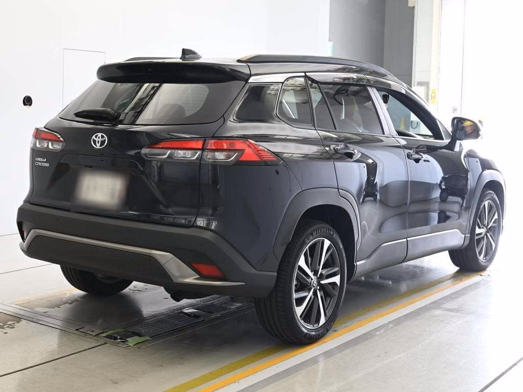 TOYOTA COROLLA CROSS
