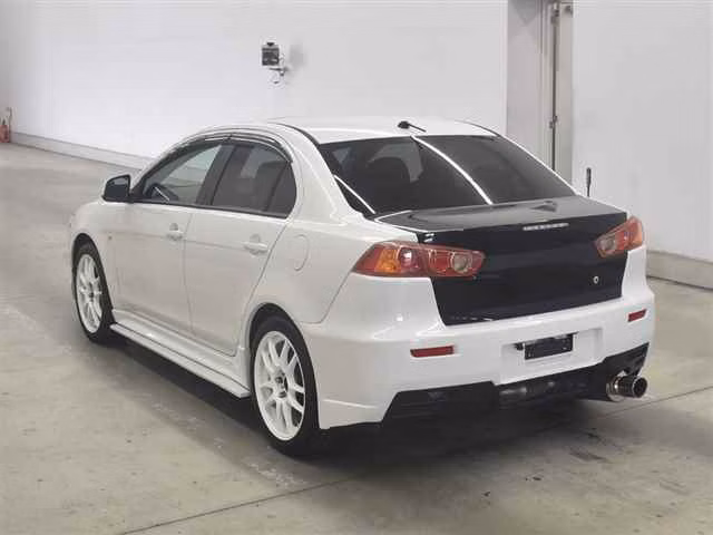 MITSUBISHI GALANT FORTIS