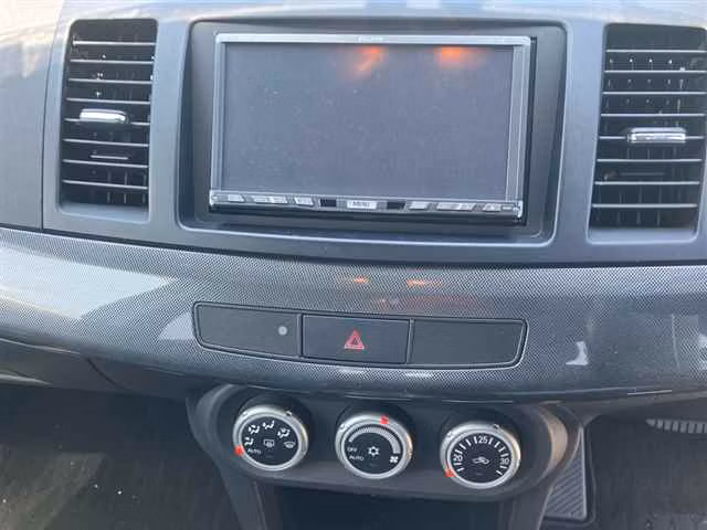 MITSUBISHI GALANT FORTIS