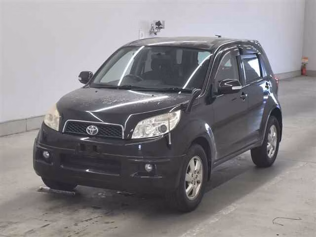 TOYOTA RUSH