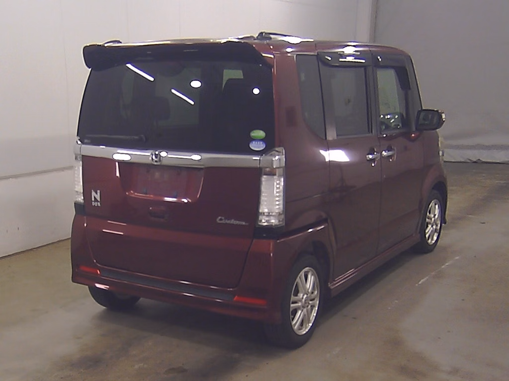 HONDA N-BOX
