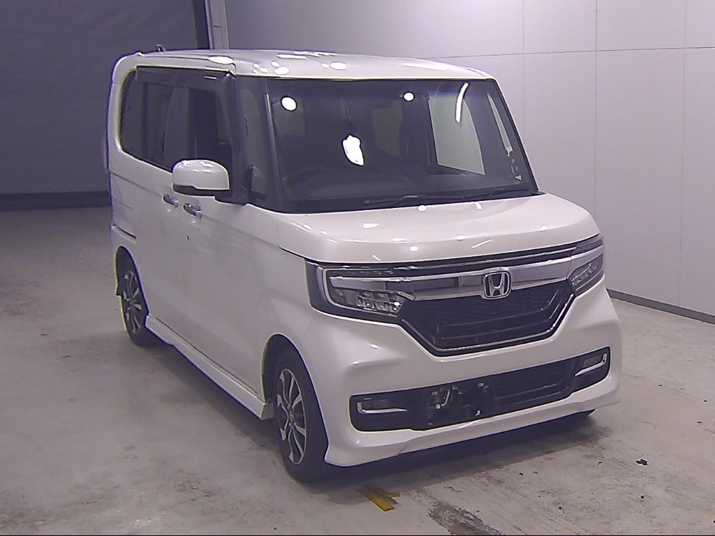 HONDA N-BOX