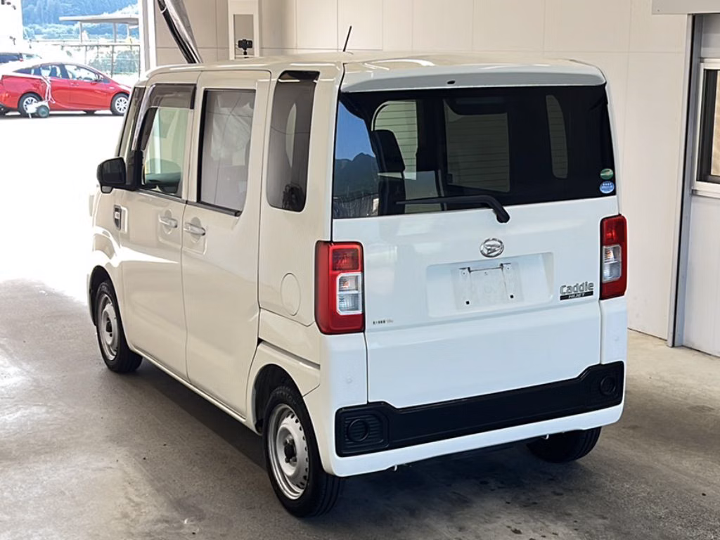 DAIHATSU HIJET CADDIE