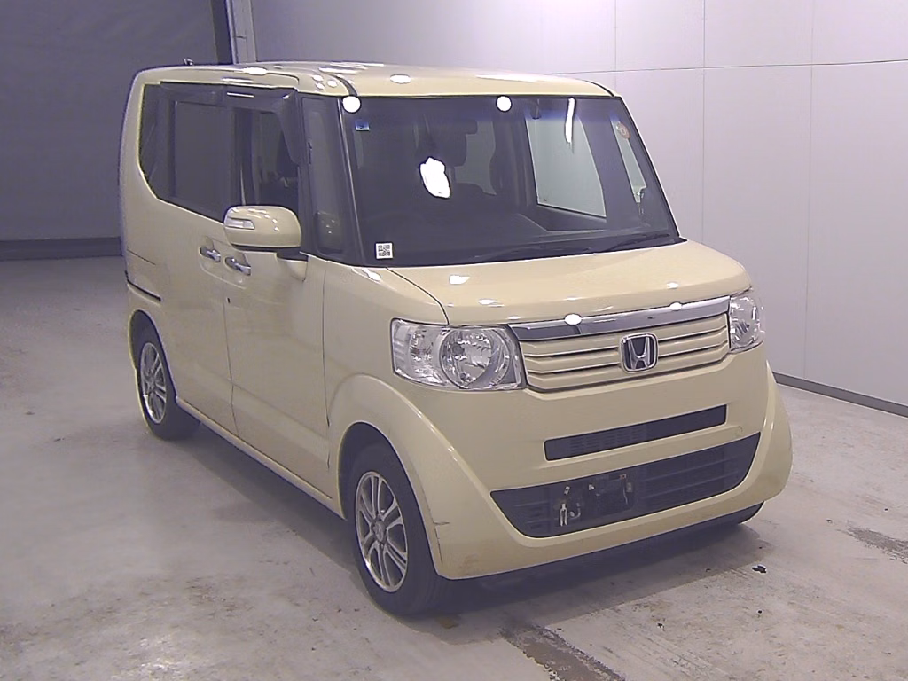 HONDA N-BOX