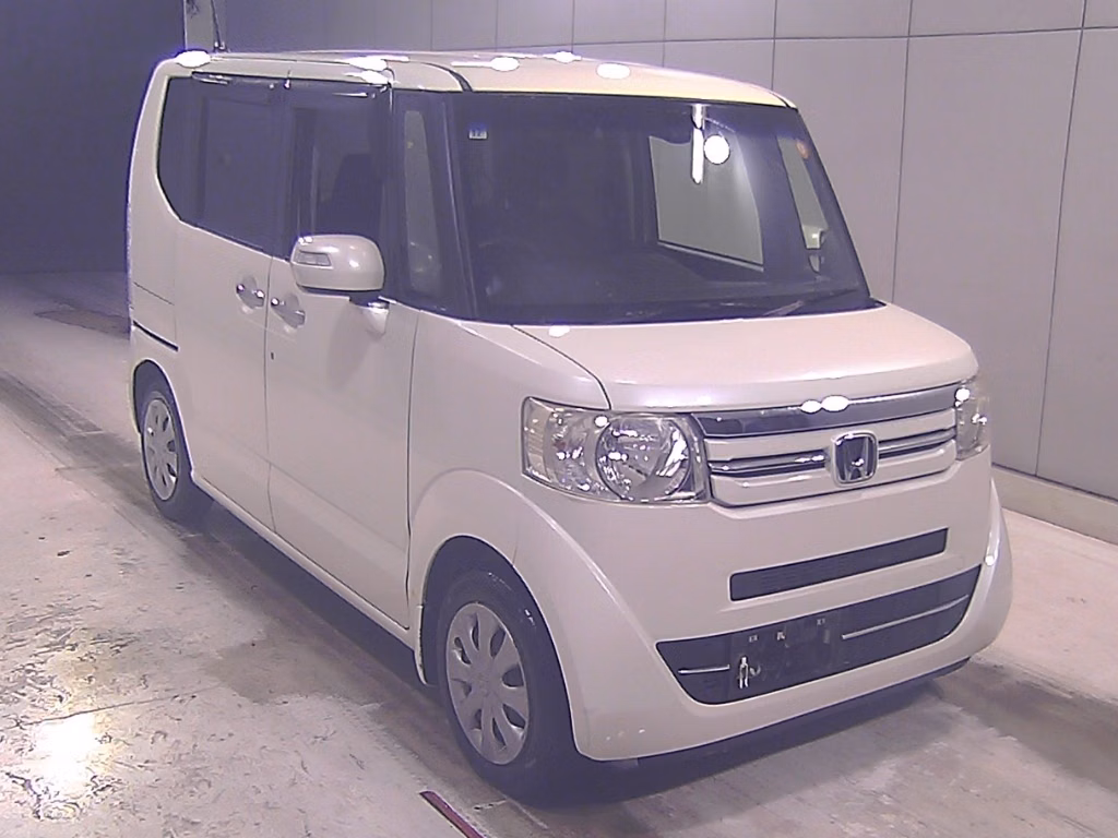 HONDA N-BOX