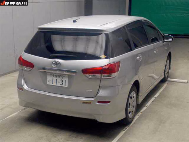 TOYOTA WISH