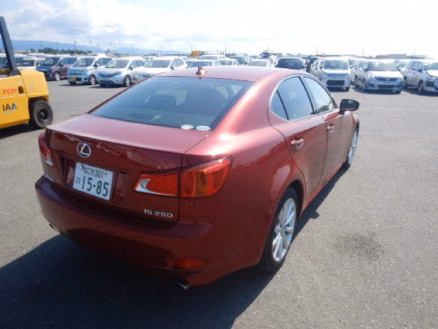 LEXUS IS250