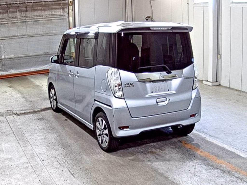 MITSUBISHI EK SPACE