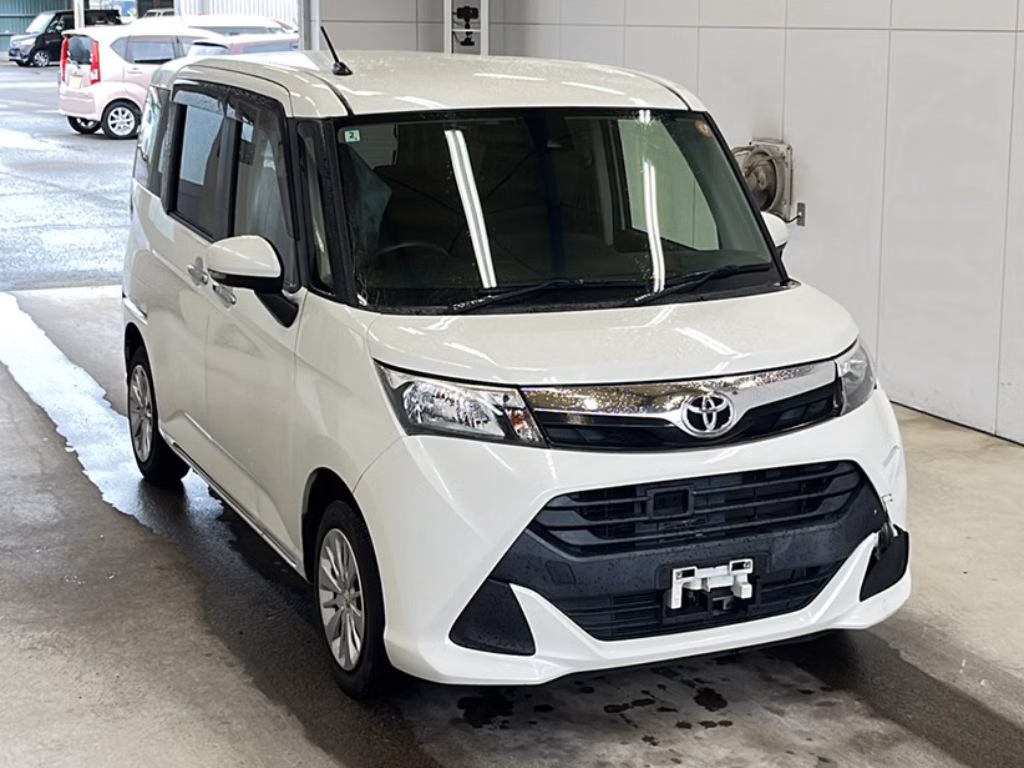 TOYOTA TANK