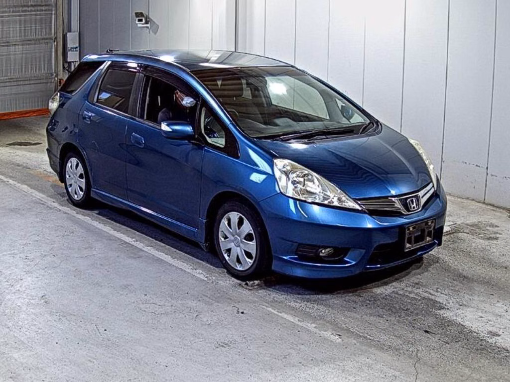HONDA FIT SHUTTLE