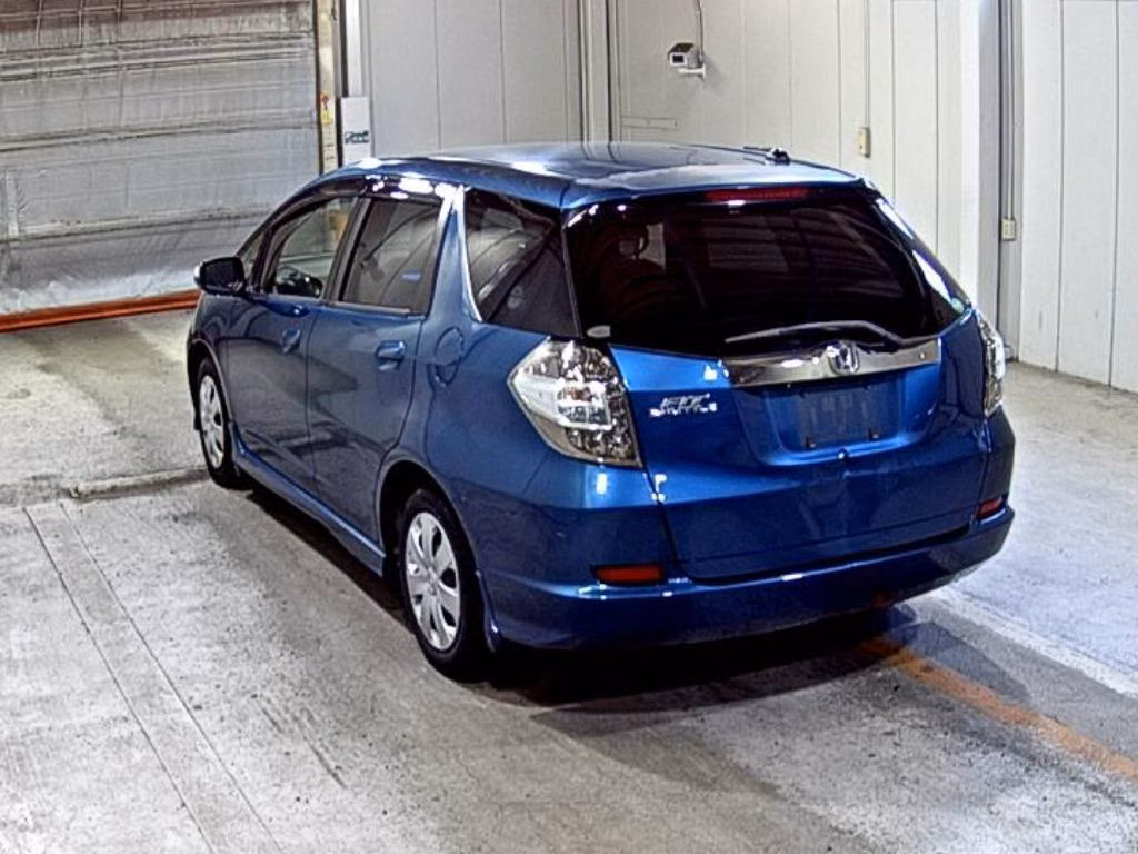 HONDA FIT SHUTTLE