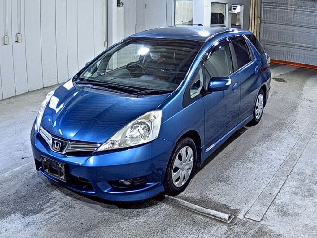 HONDA FIT SHUTTLE