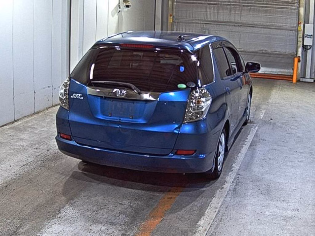 HONDA FIT SHUTTLE