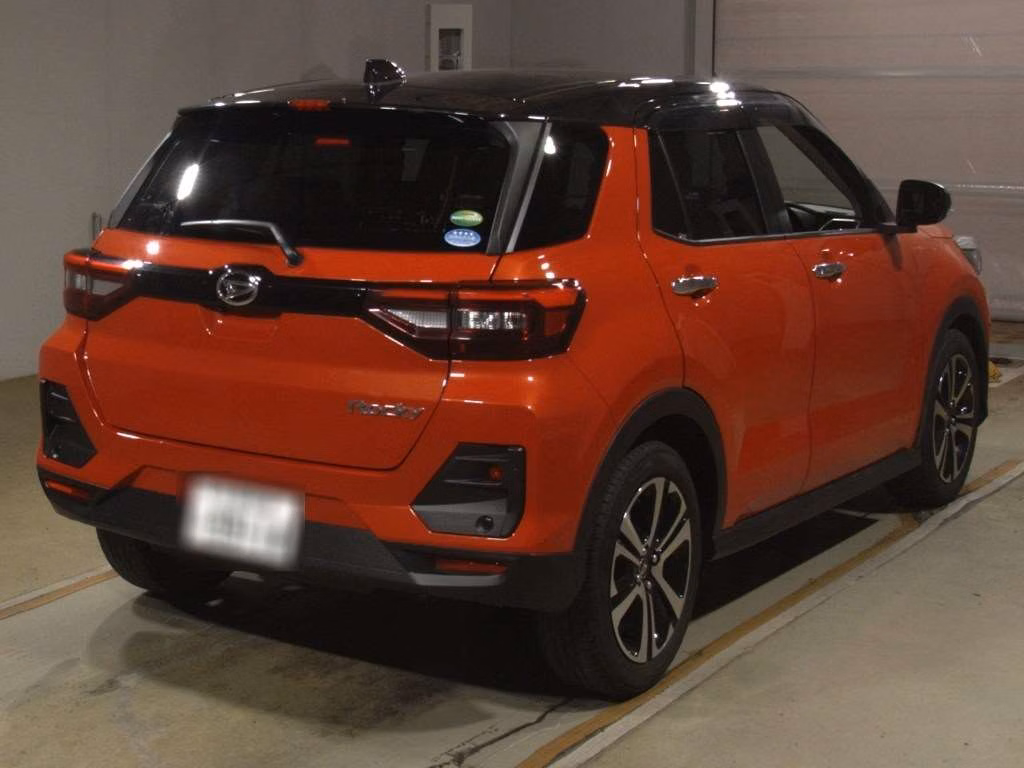 DAIHATSU ROCKY
