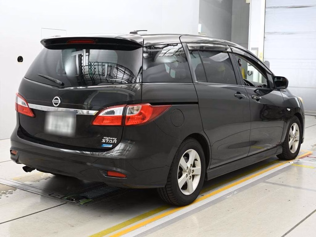 NISSAN LAFESTA