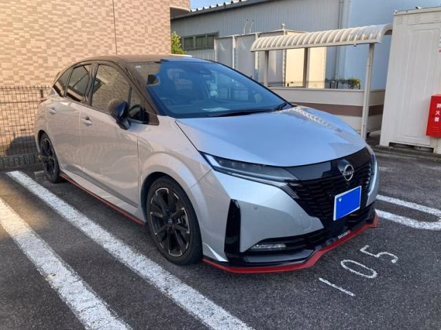 Nissan Aura