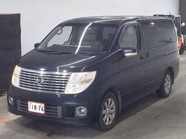 NISSAN ELGRAND