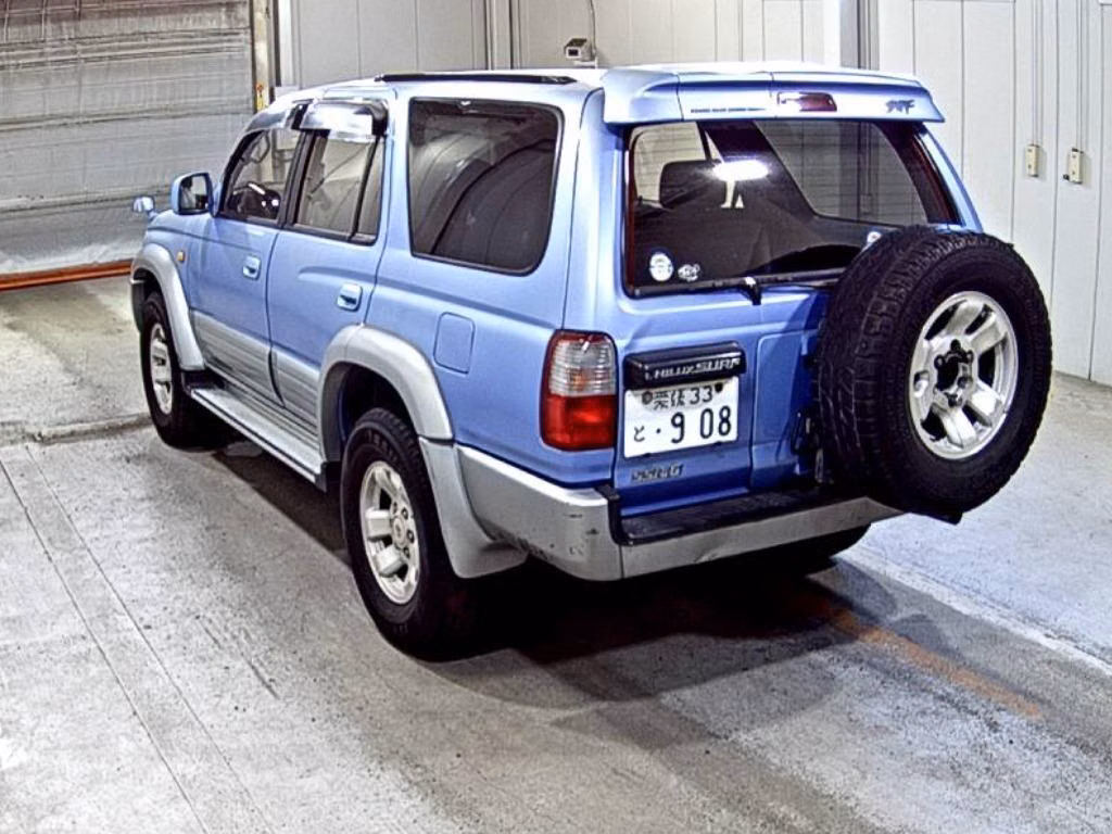 TOYOTA HILUX SURF