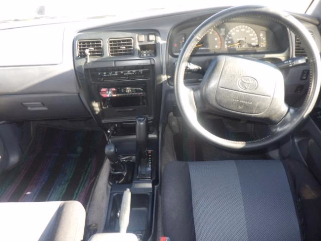 TOYOTA HILUX SURF