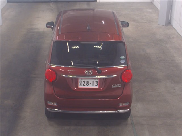 DAIHATSU CAST