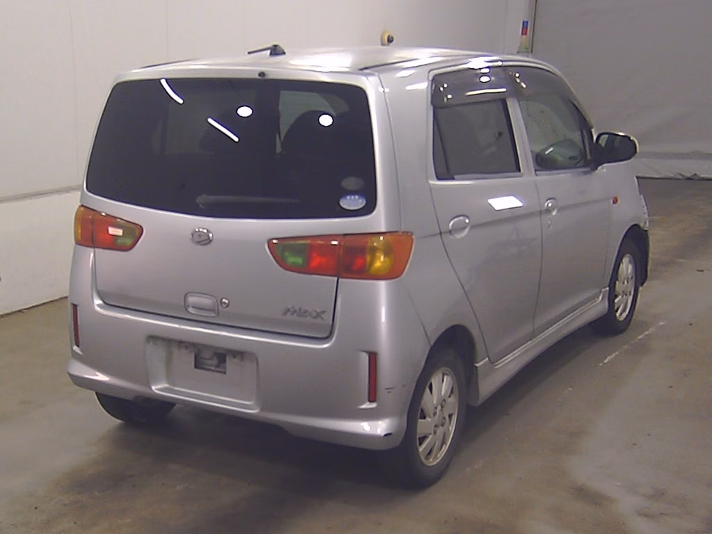 DAIHATSU MAX