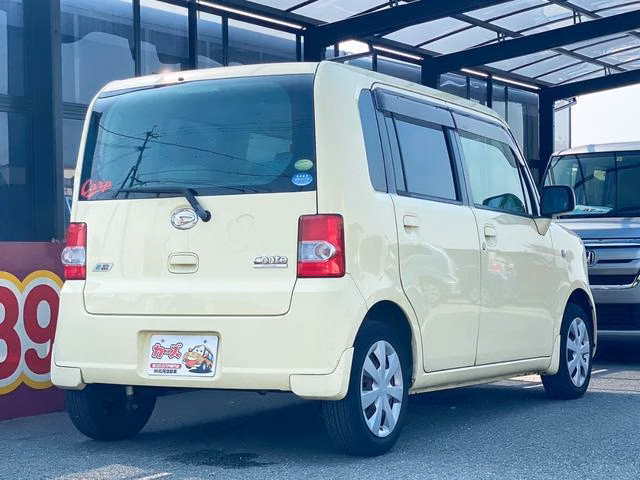 DAIHATSU MOVE CONTE