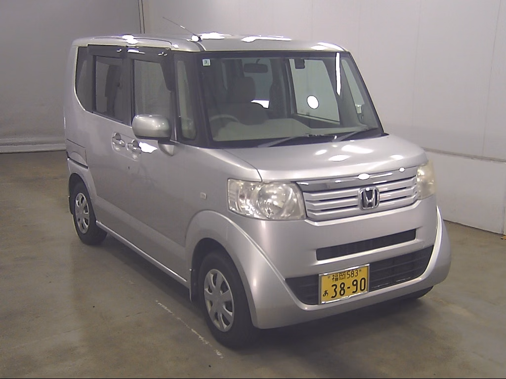 HONDA N-BOX